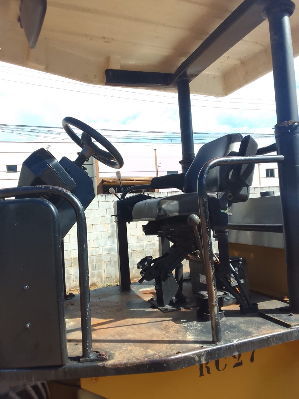 Rolo compactador Müller VAP55 1998 - Imagem 6