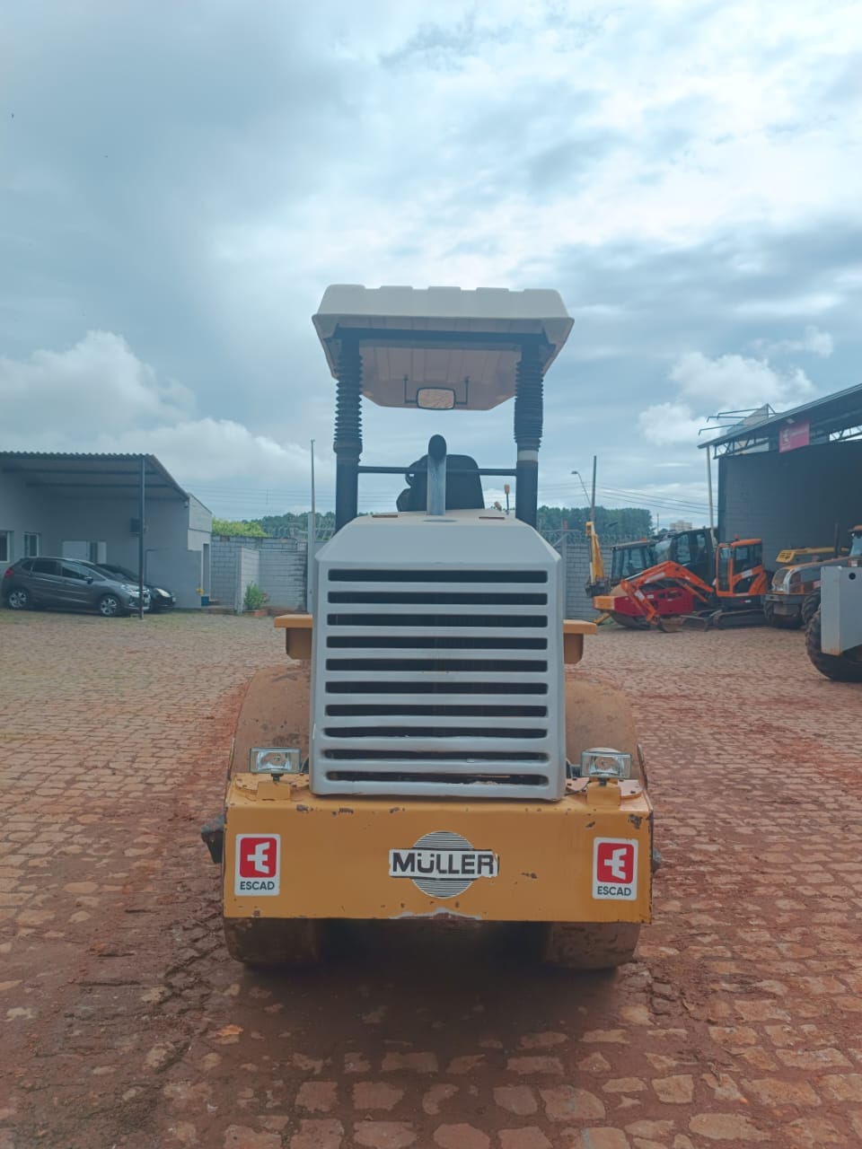 Rolo compactador Müller VAP55 1996 - Imagem 6