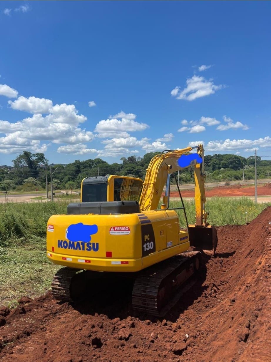 Escavadeira Komatsu PC130 2014 - Imagem 2