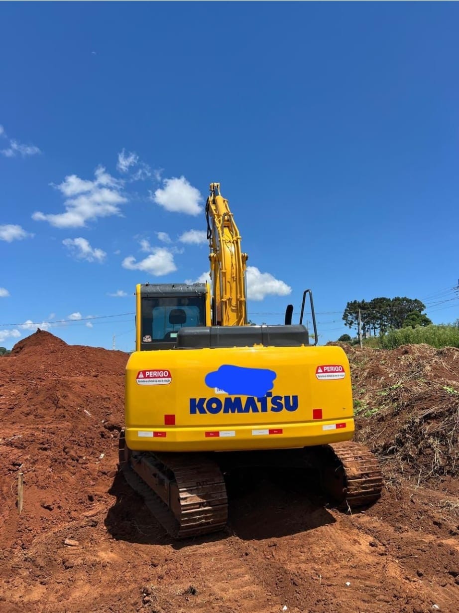 Escavadeira Komatsu PC130 2014 - Imagem 4