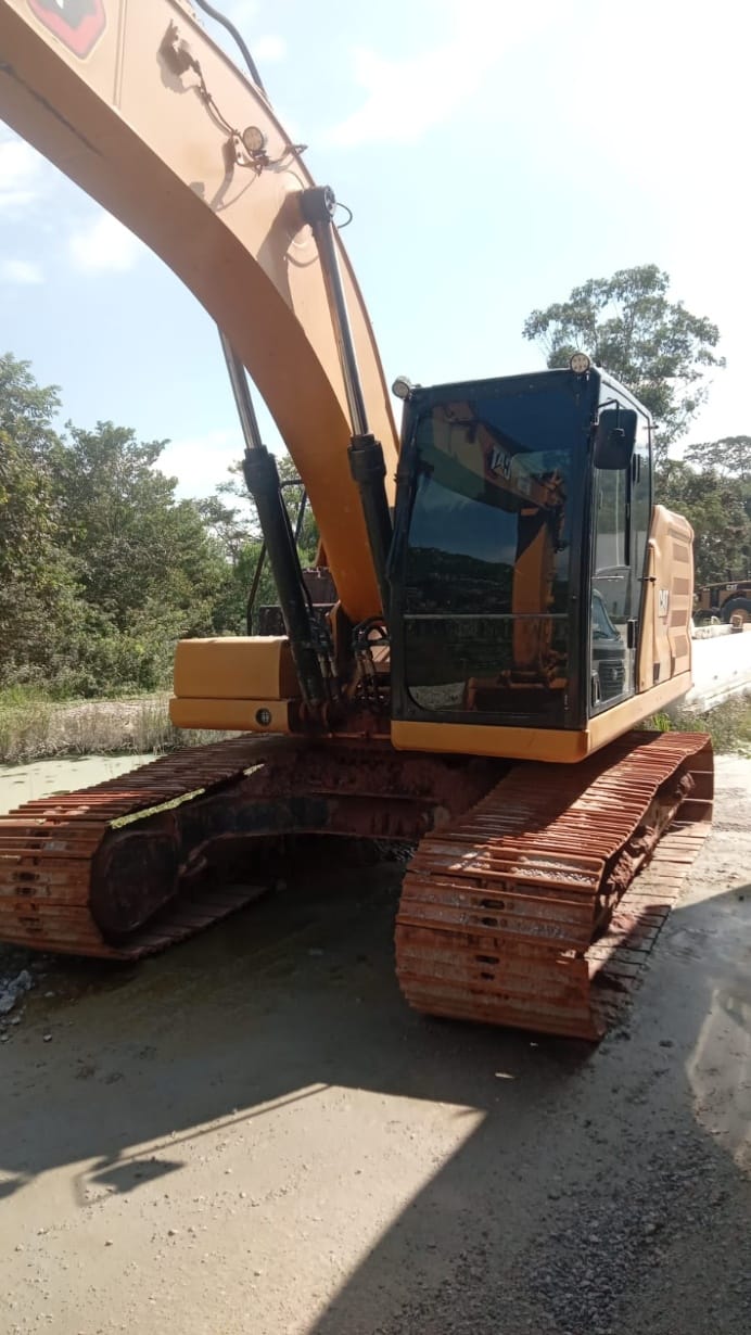 Escavadeira Caterpillar 320 2020 - Imagem 1