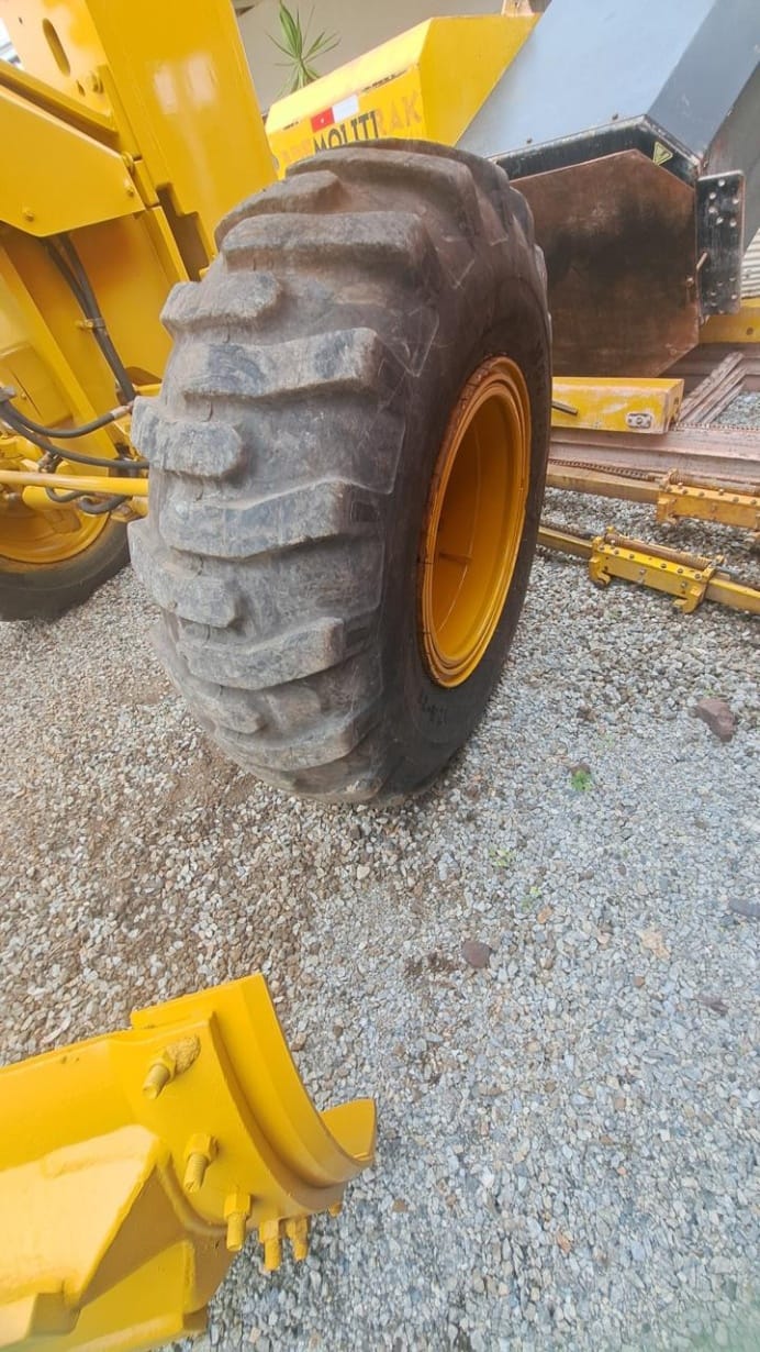 Motoniveladora Caterpillar 140K 2014 - Imagem 7