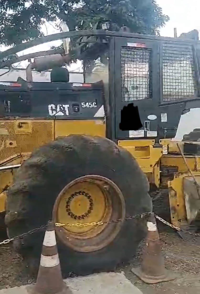 Skidders Caterpillar 545C 2011 - Imagem 3
