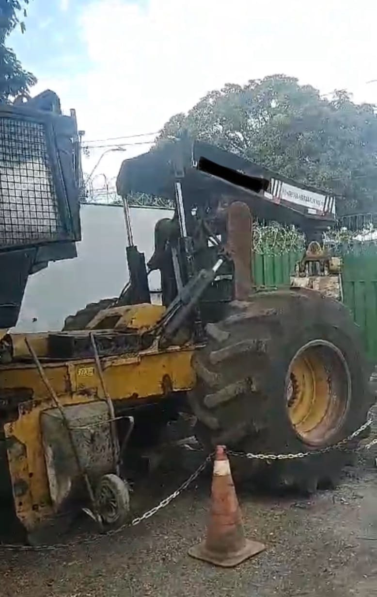 Skidders Caterpillar 545C 2011 - Imagem 4