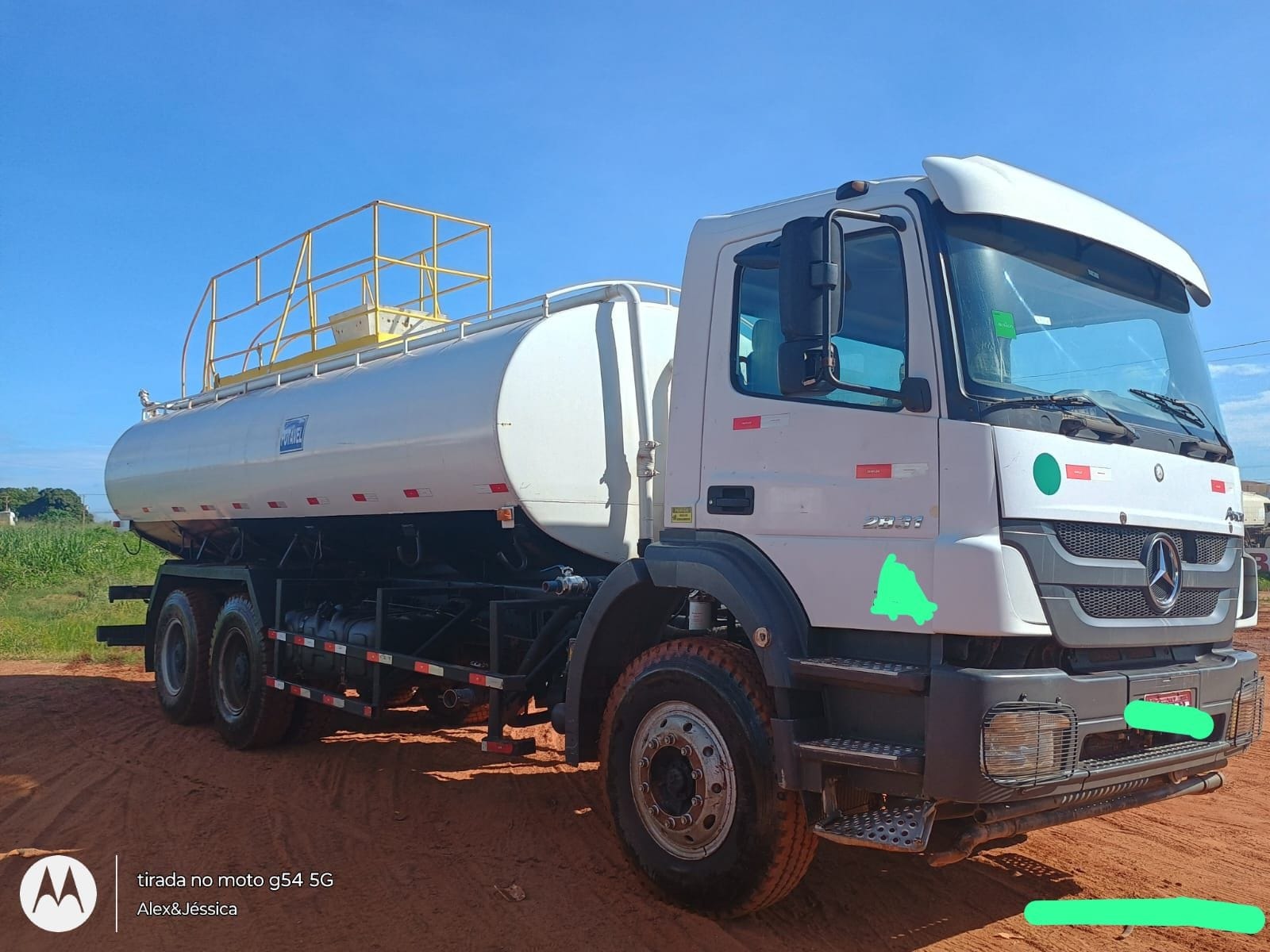 Caminhão Mercedes Benz MB2831 2013 - Imagem 3