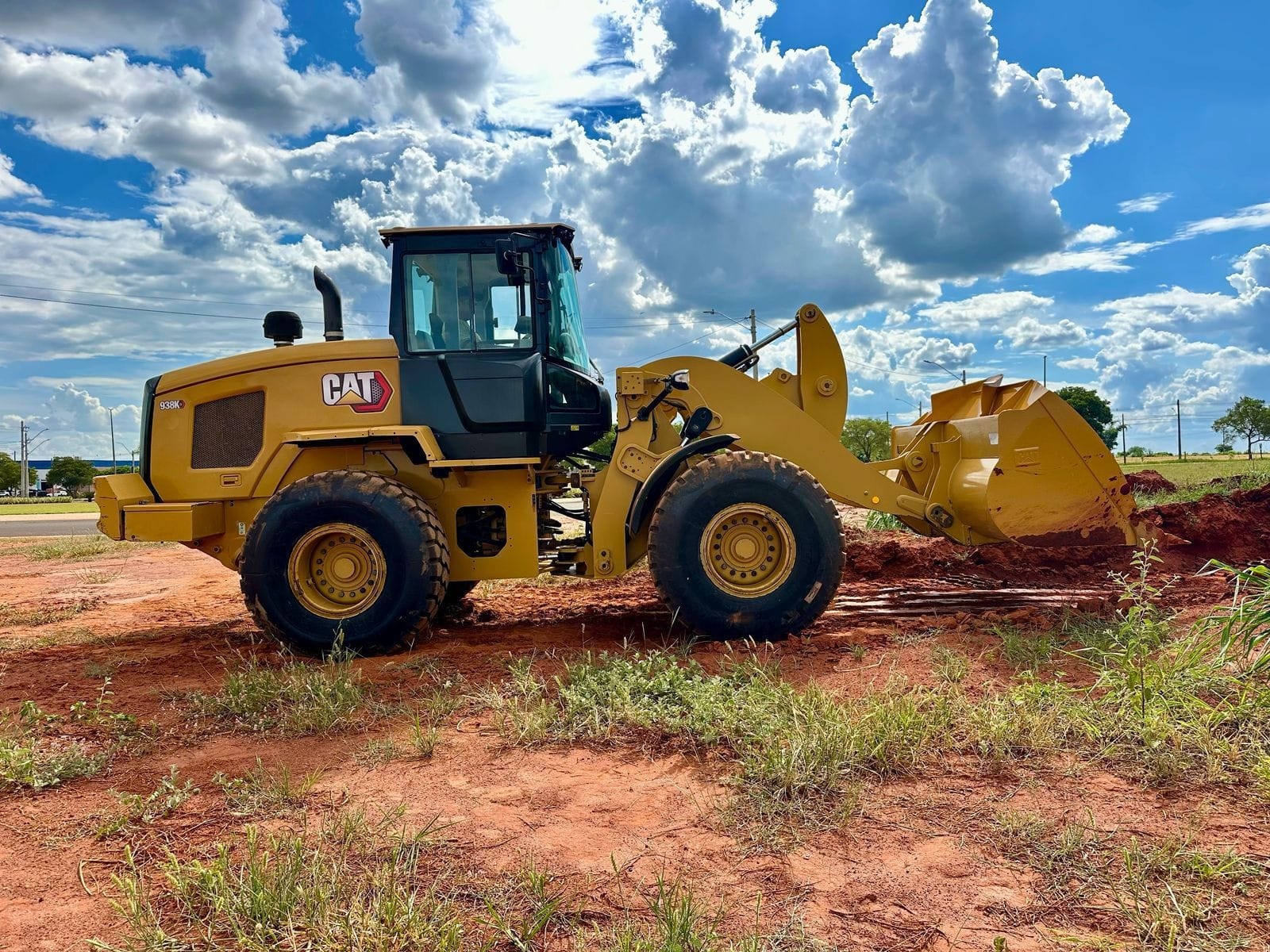 Pá Carregadeira Caterpillar 938 K 2021 - Imagem 2