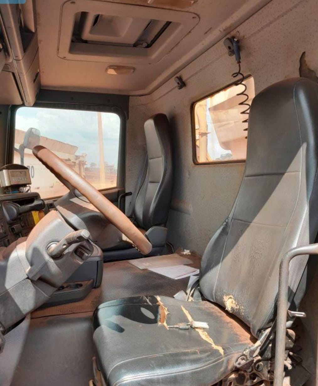 Caminhão Scania G440 2012 - Imagem 3