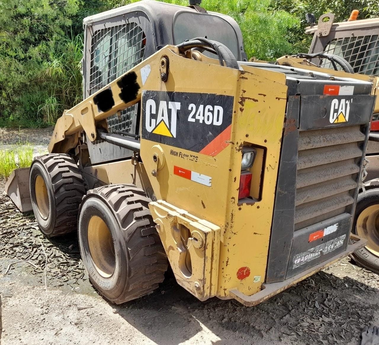 Mini Carregadeira Caterpillar 246D 2016 - Imagem 1