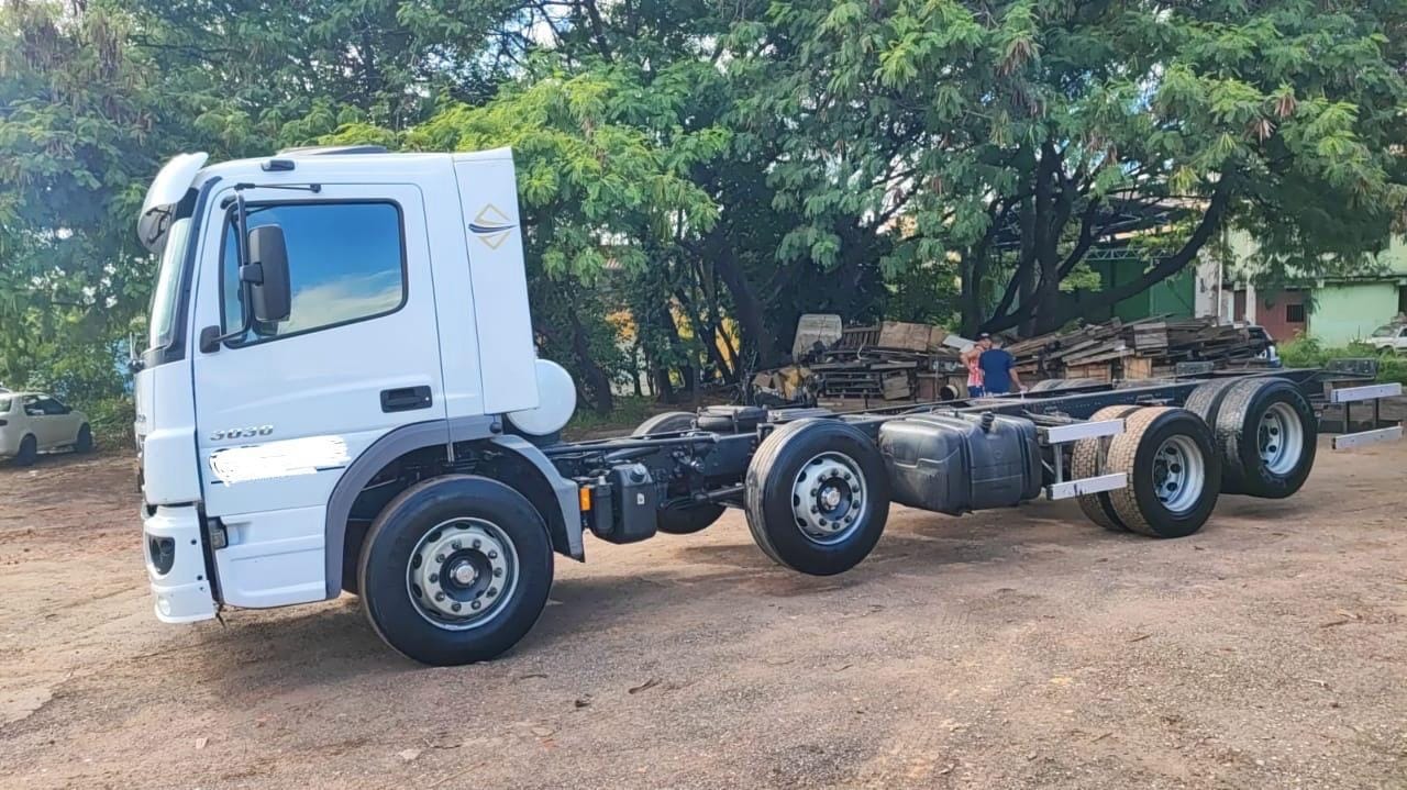 Caminhão Mercedes Benz Atego 3030 2021 - Imagem 1