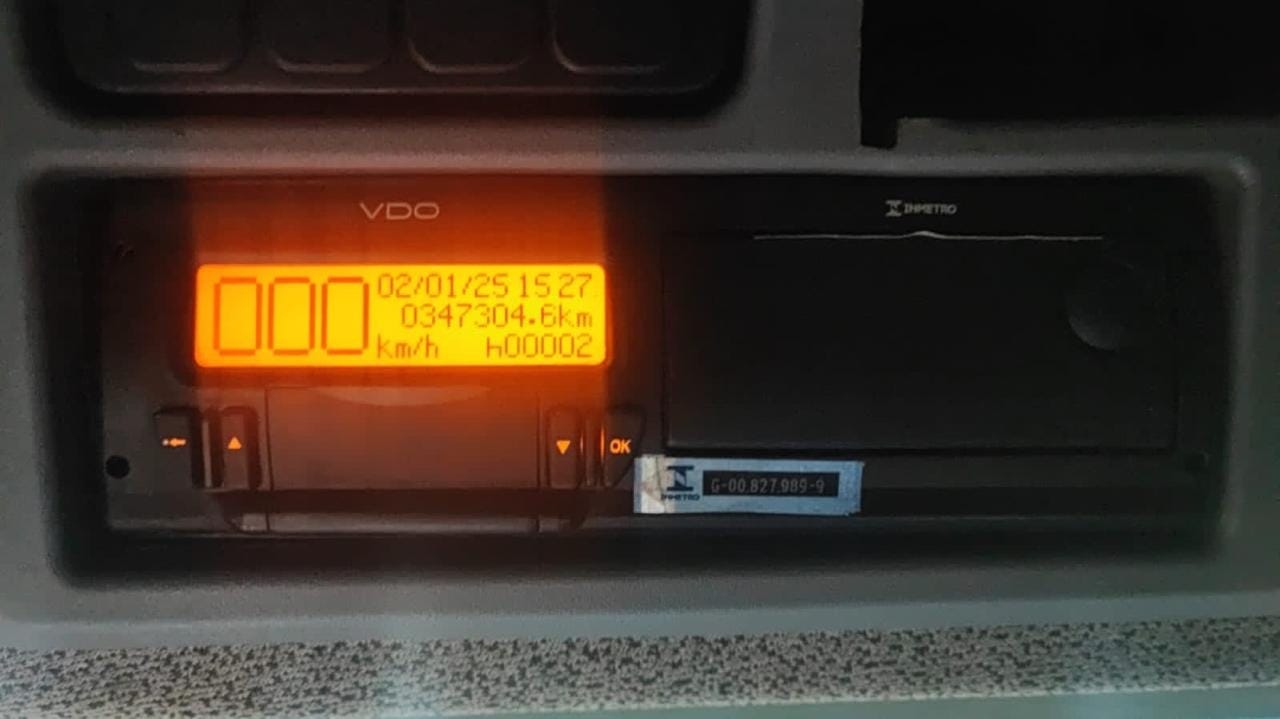 Caminhão Mercedes Benz Atego 3030 2021 - Imagem 2
