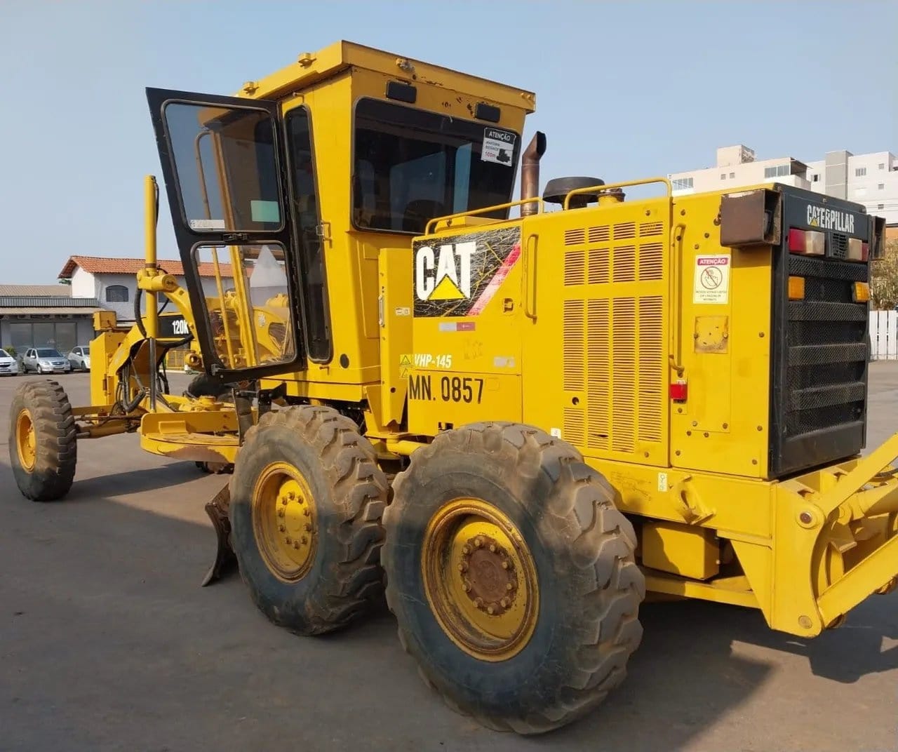Motoniveladora Caterpillar 120K 2014 - Imagem 2