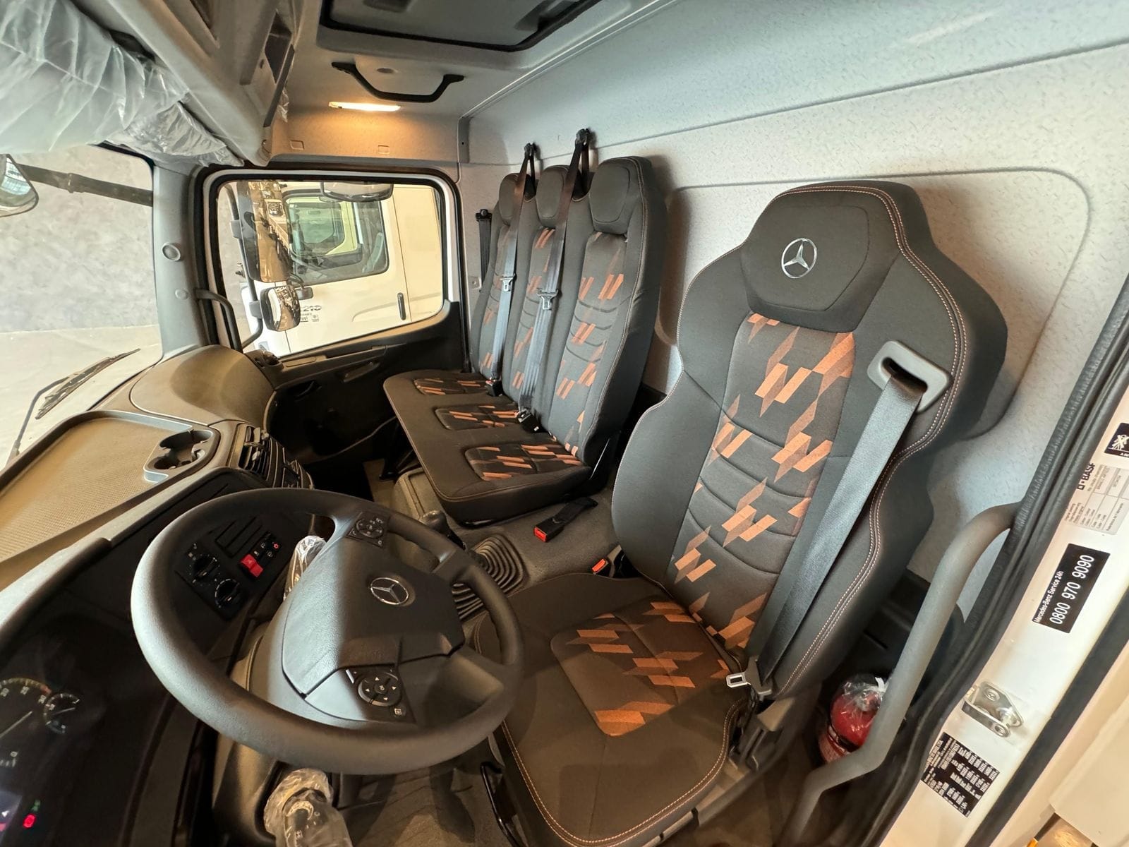 Caminhão Mercedes Benz ATEGO 1719 2024 - Imagem 4