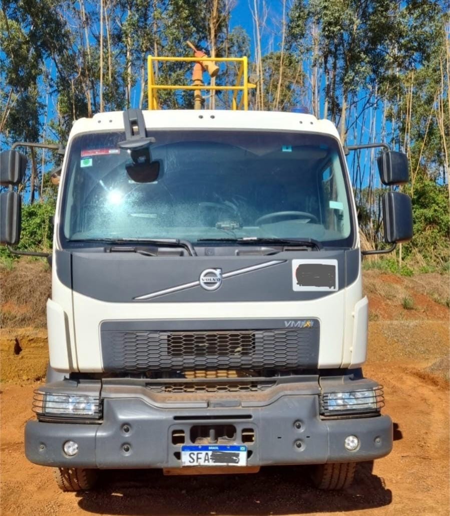 Caminhão Volvo VMX 290 2024 - Imagem 2