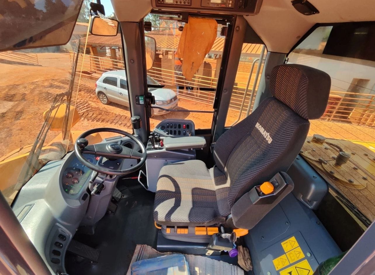 Pá Carregadeira Komatsu WA430 2021 - Imagem 2