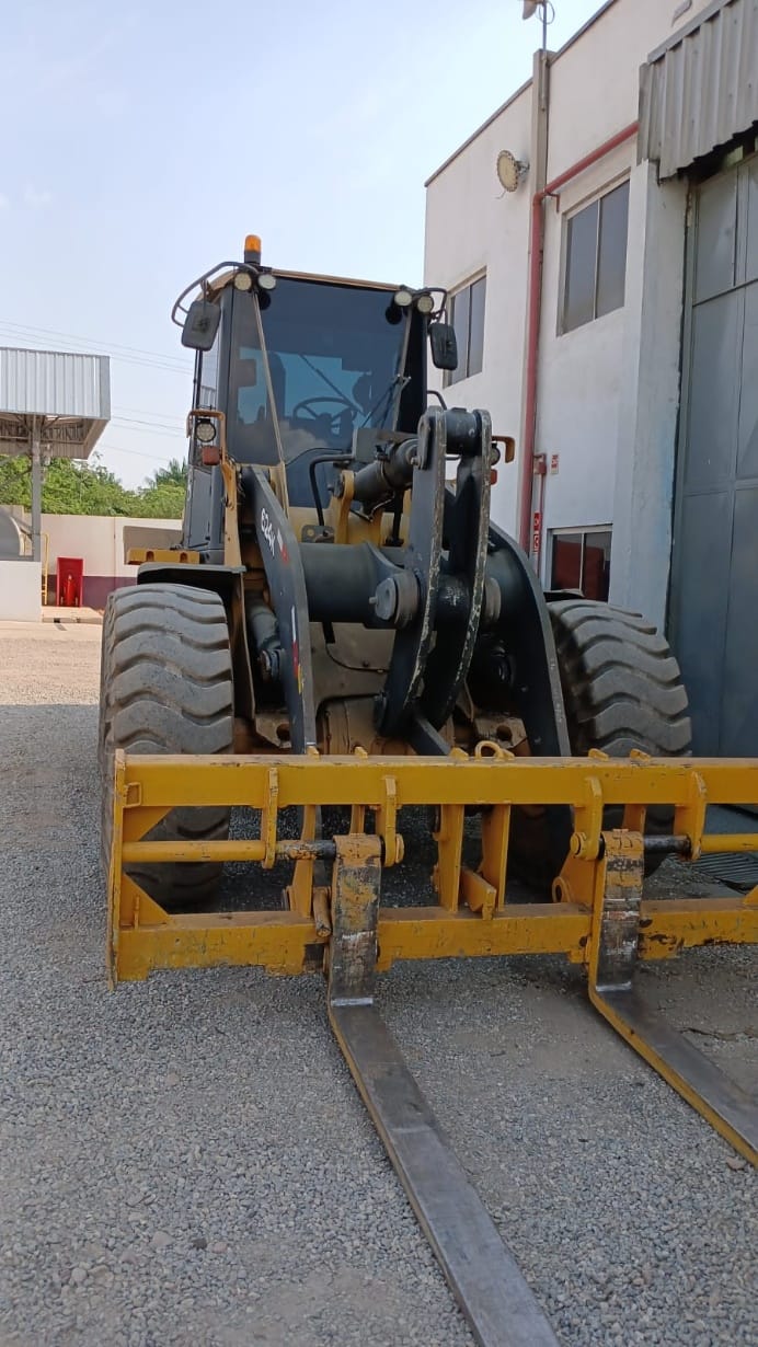 Pá Carregadeira John Deere 624K 2014 - Imagem 4