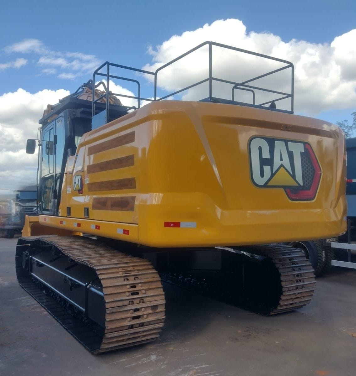 Escavadeira Caterpillar 336 2021 - Imagem 3