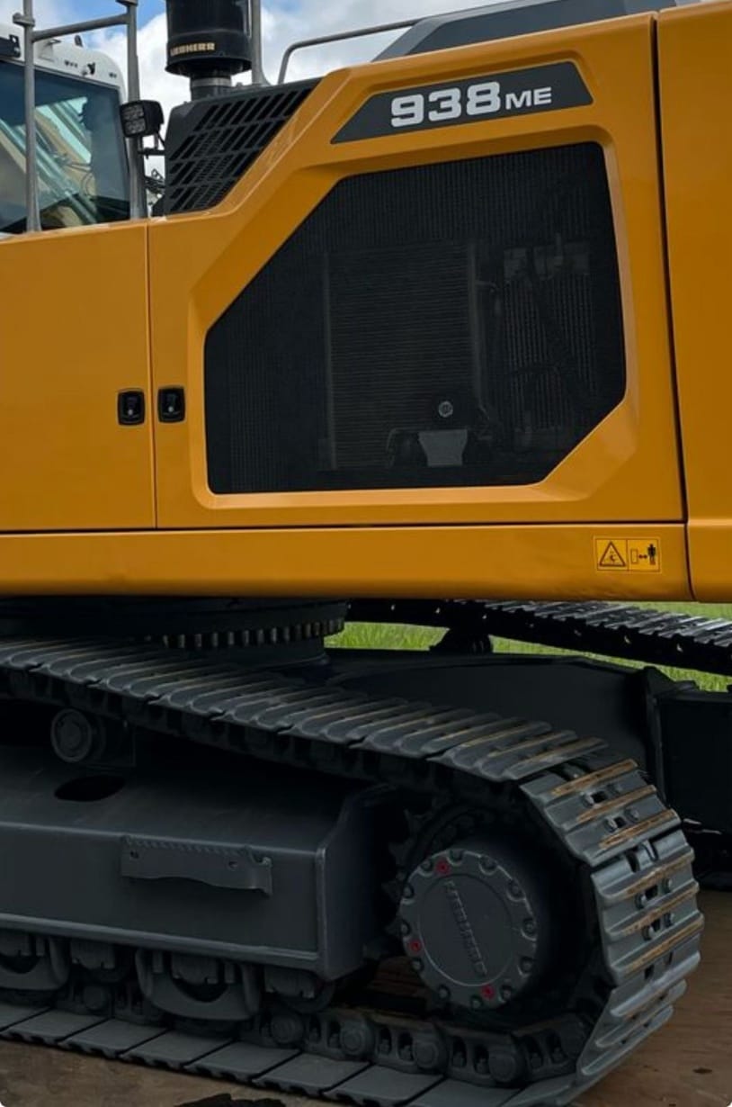 Escavadeira Liebherr R938 2021 - Imagem 1