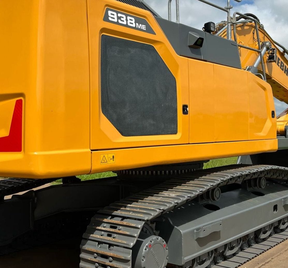 Escavadeira Liebherr R938 2021 - Imagem 3