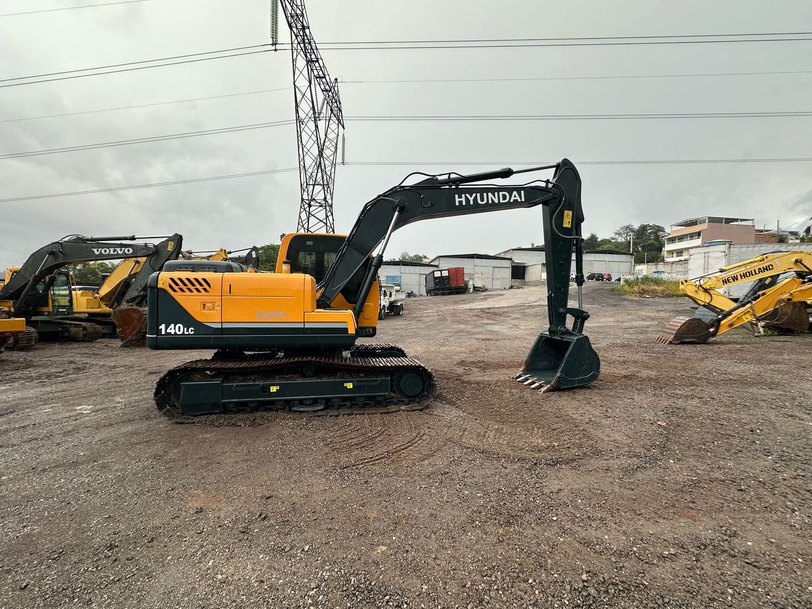 Escavadeira Hyundai R140LC-9 2020 - Imagem 3