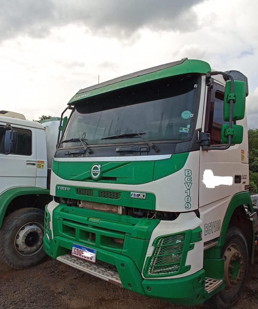 Caminhão Volvo FMX 500 2016 - Imagem 1