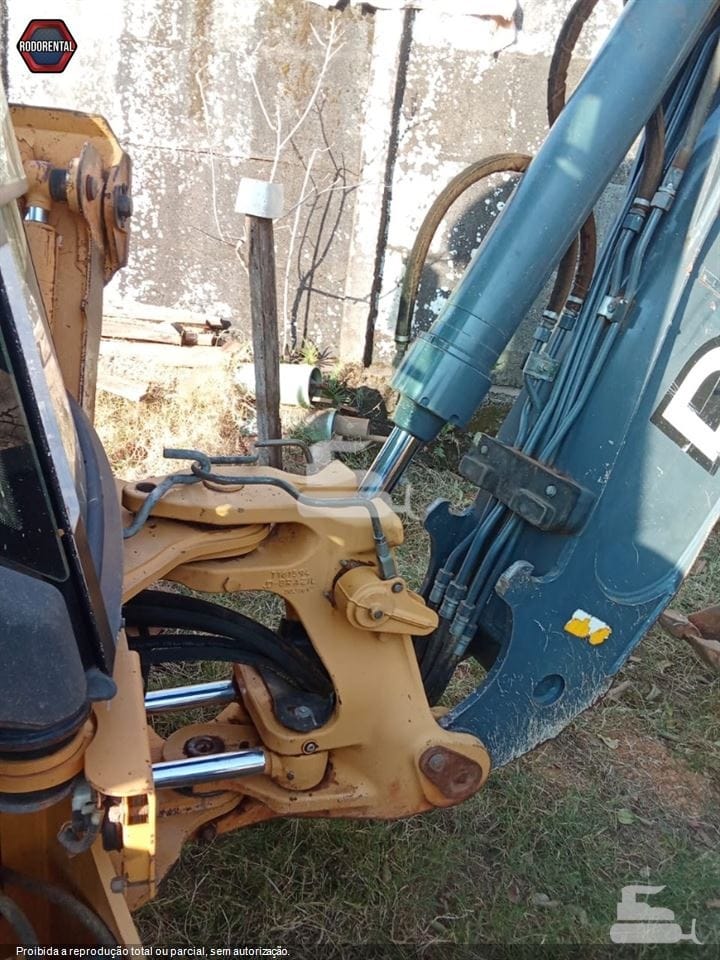 Retroescavadeira John Deere 310K 2016 - Imagem 2