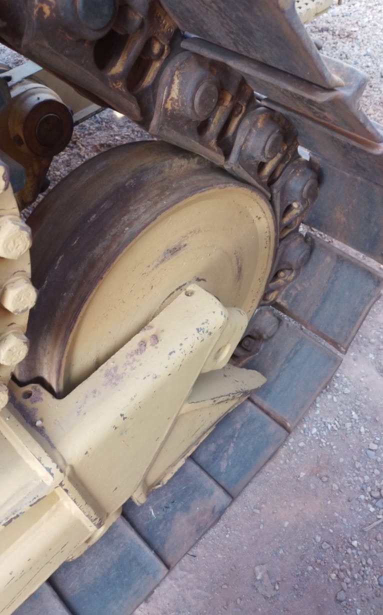 Trator de esteira Caterpillar D6N 2012 - Imagem 3