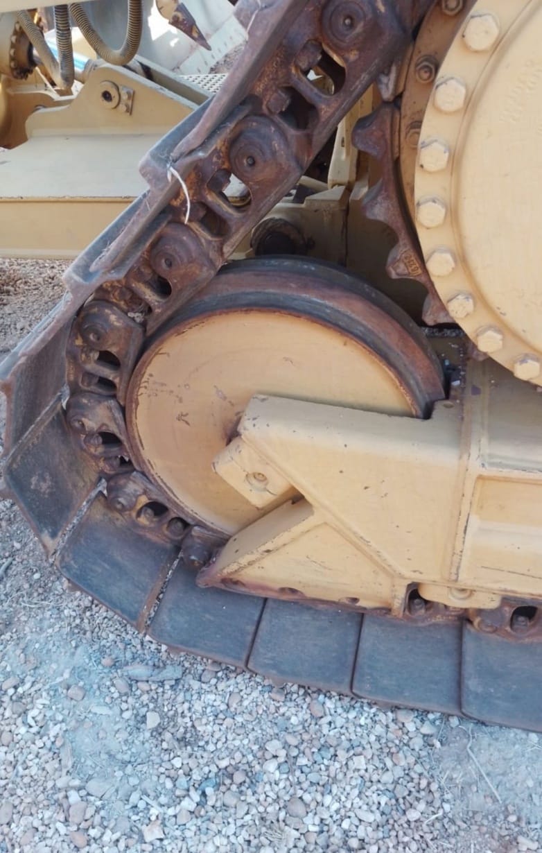 Trator de esteira Caterpillar D6N 2012 - Imagem 4