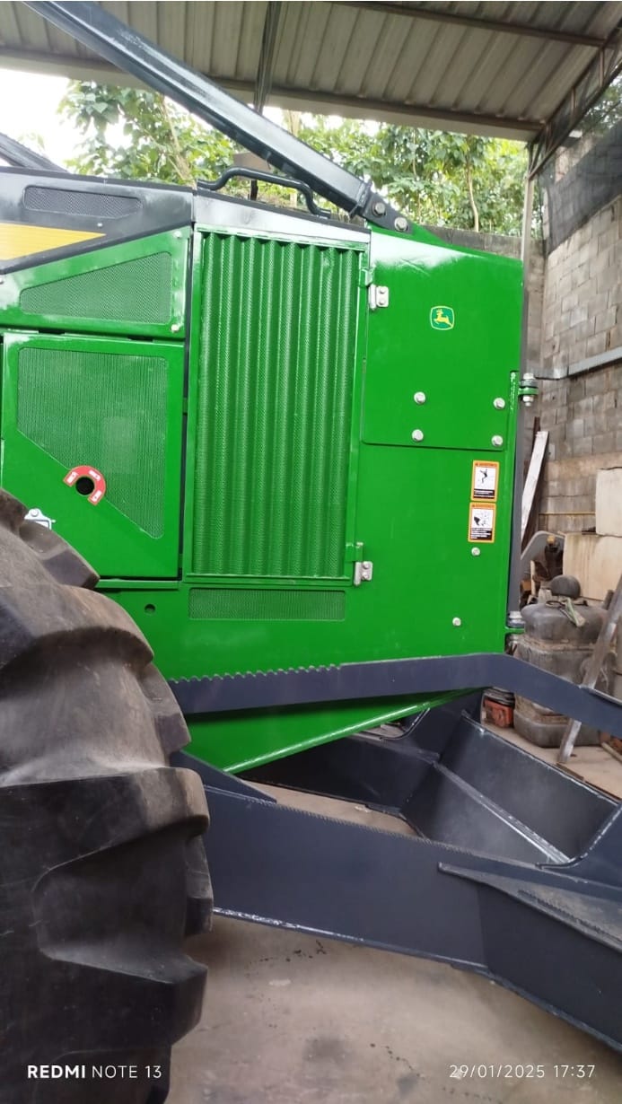 Skidders John Deere 648L 2015 - Imagem 3