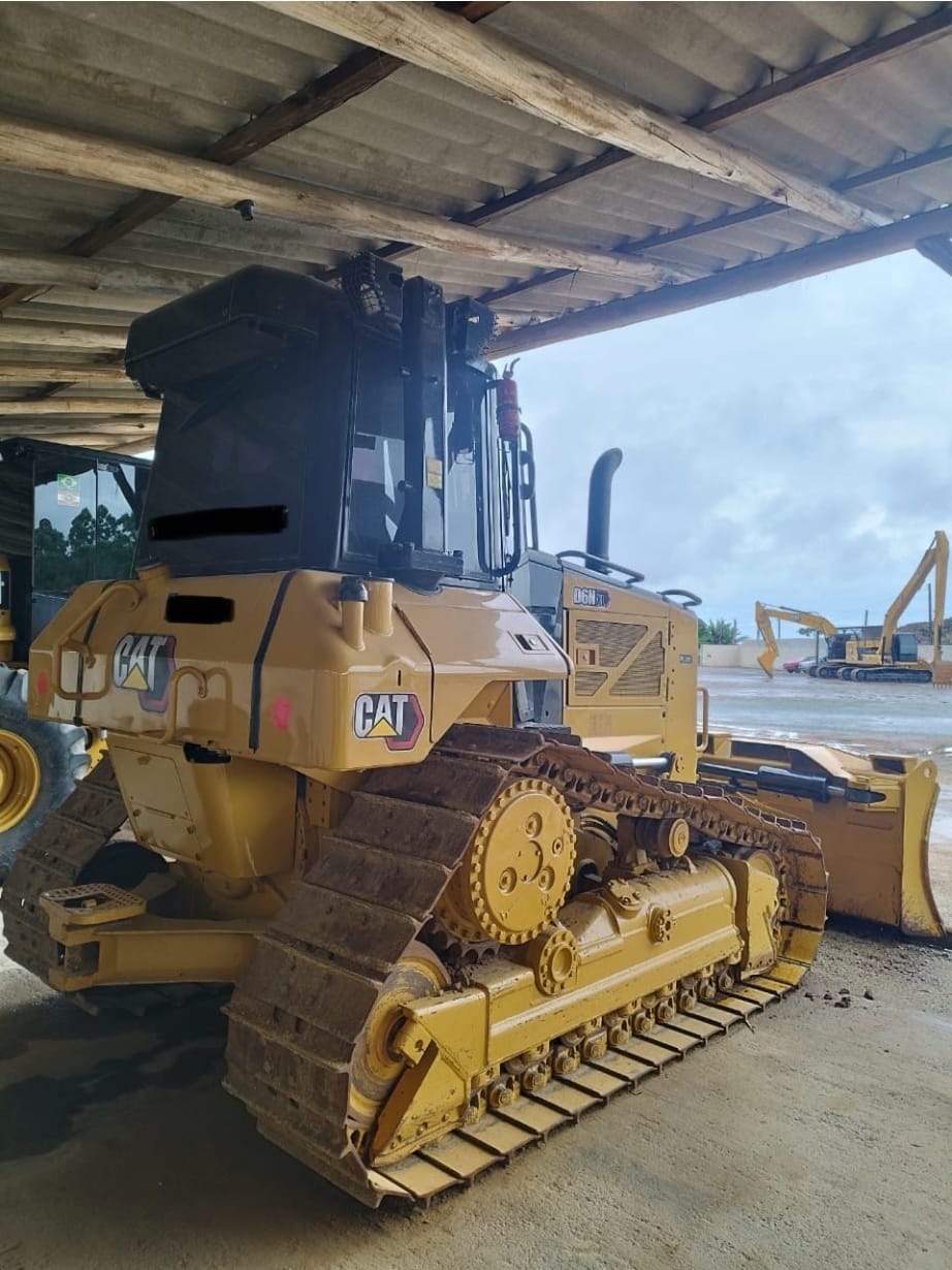 Trator de esteira Caterpillar D6N 2013 - Imagem 3