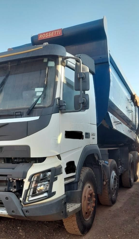 Caminhão Volvo FMX 500 2021 - Imagem 2