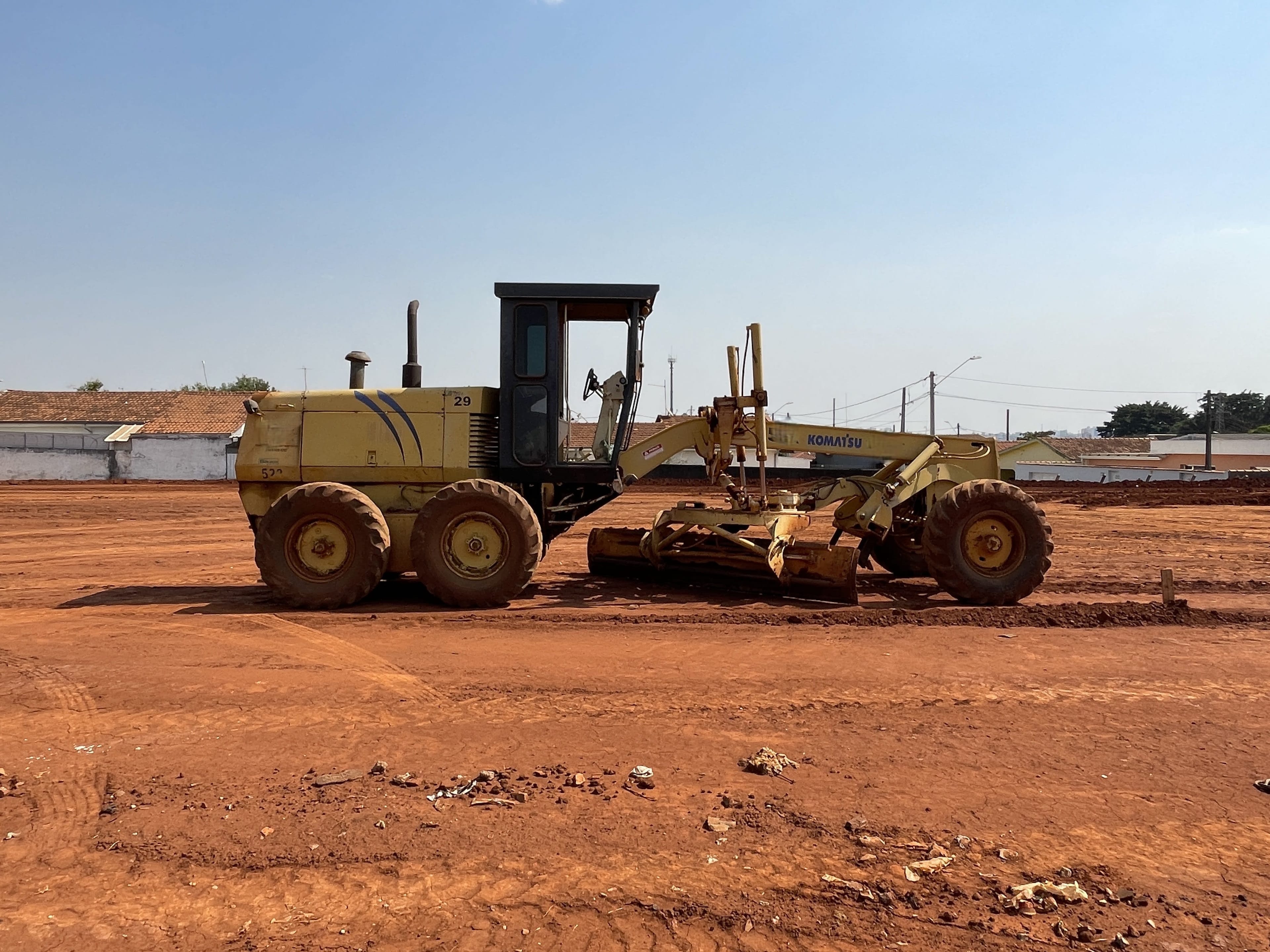 Motoniveladora Komatsu GD523A 1993 - Imagem 6