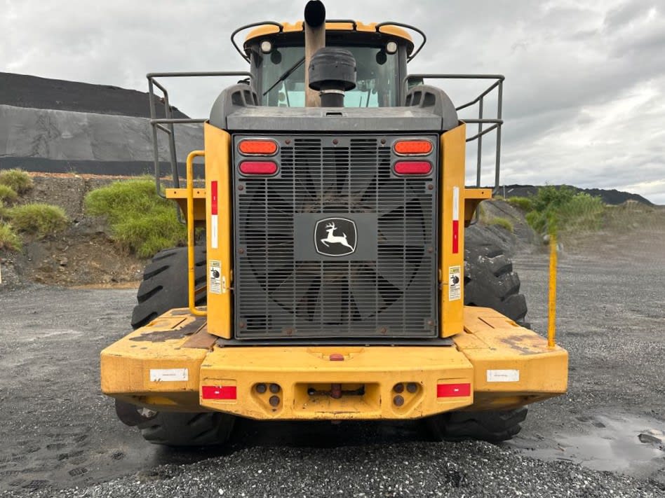 Pá Carregadeira John Deere 724K 2017 - Imagem 3