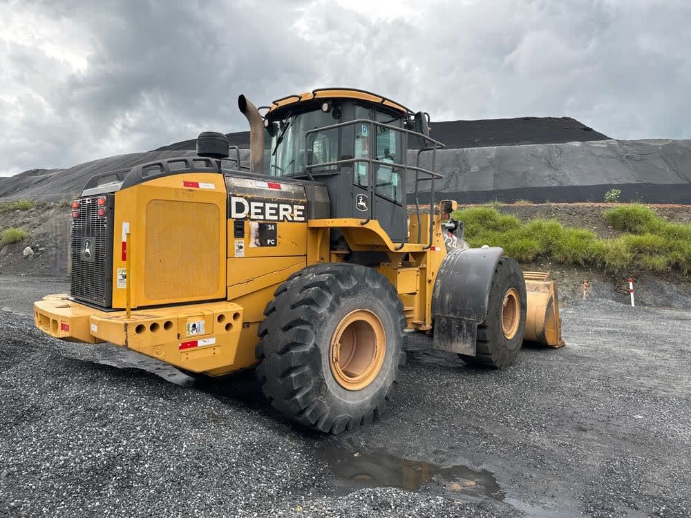 Pá Carregadeira John Deere 724K 2017 - Imagem 4