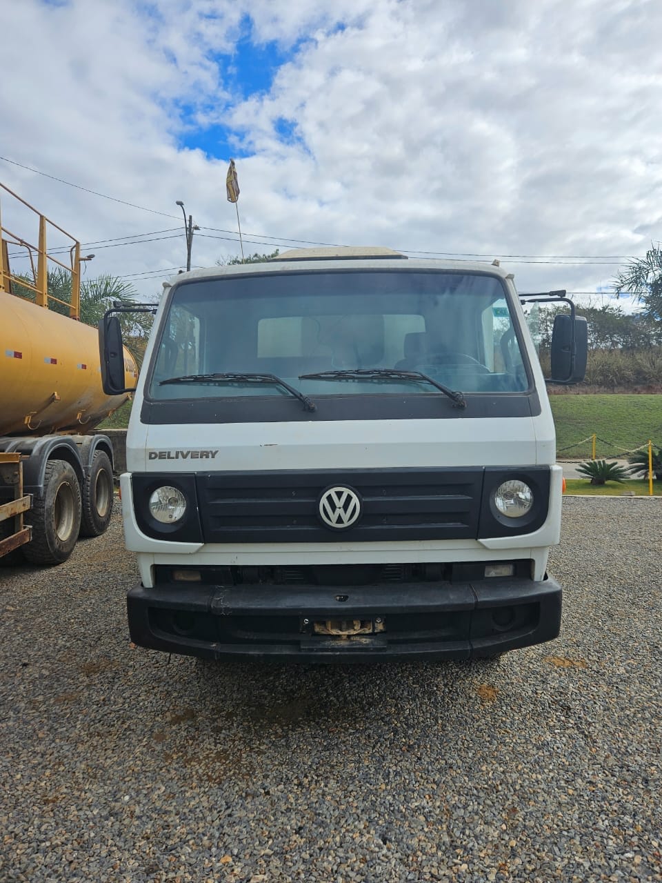 Caminhão Volkswagen 8160 2013 - Imagem 3