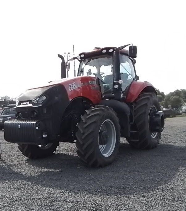 Trator Case Magnum 340 2023 - foto 1 de 7