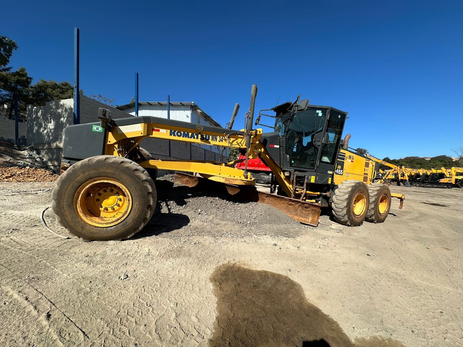 Motoniveladora Komatsu GD655-5 2019 - foto 1 de 5
