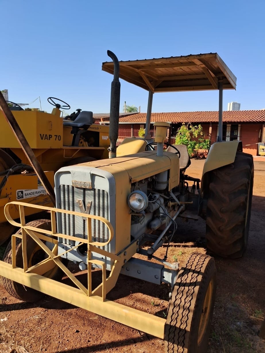 Trator Valmet 80 1983 - foto 1 de 4