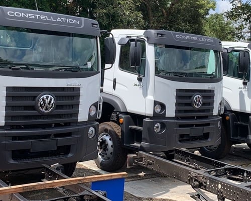 Caminhão Volkswagen No Chassi VW 26280 22/23 - foto 1 de 4