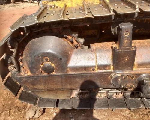 Trator de Esteiras Komatsu  D50 93/93 - foto 1 de 9