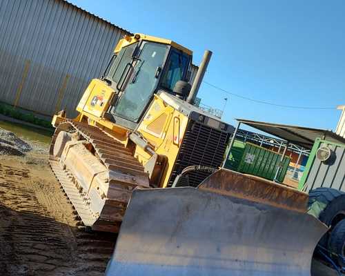 Trator de Esteiras John Deere 750J 18/19 - foto 1 de 15