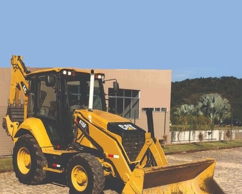 Retroescavadeira Caterpillar 416F2 19/19 - foto 1 de 8