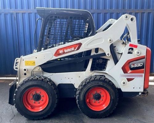 Mini Carregadeira Bobcat S530 22/22 - foto 1 de 5