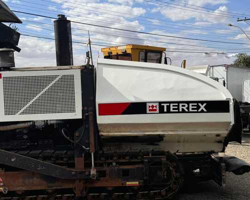 Vibroacabadora Terex VDA700 08/08 - foto 1 de 8