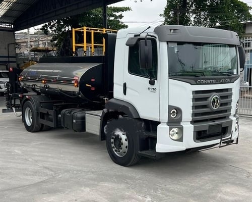 Caminhão Volkswagen Espargidor VW 17210 24/24 - foto 1 de 1