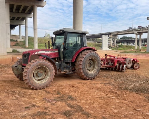 Trator Massey Ferguson MF 4297 14/14 - foto 1 de 14