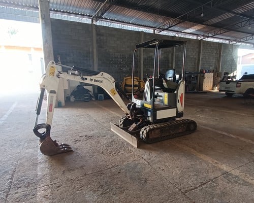 Mini Escavadeira Bobcat E20 19/19 - foto 1 de 20