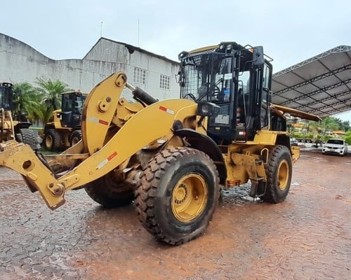 Pá carregadeira  Caterpillar 924K 18/18 - foto 1 de 17
