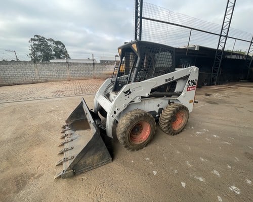 Mini Carregadeira Bobcat S150 07/07 - foto 1 de 22