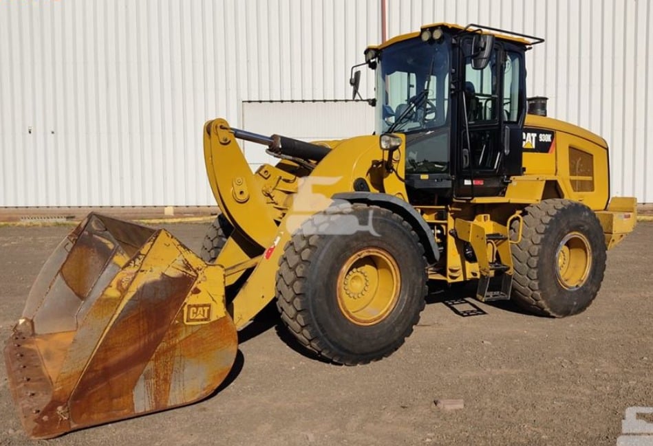 Pá Carregadeira Caterpillar 930K 2016 - foto 1 de 7