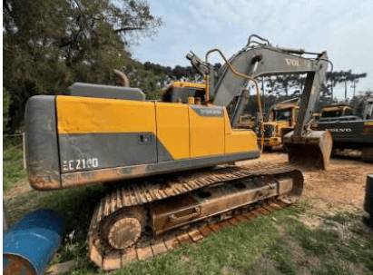 Escavadeira Volvo EC210D 2019 - foto 1 de 24